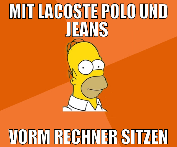 mit lacoste polo und jeans  vorm rechner sitzen