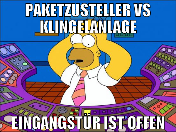 Paketzusteller vs Klingelanlage Eingangstür ist of
