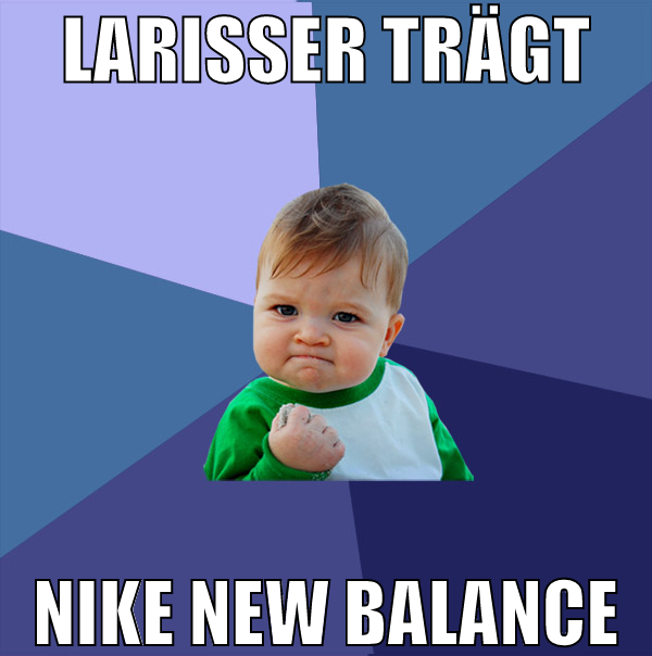 larisser trägt nike new balance