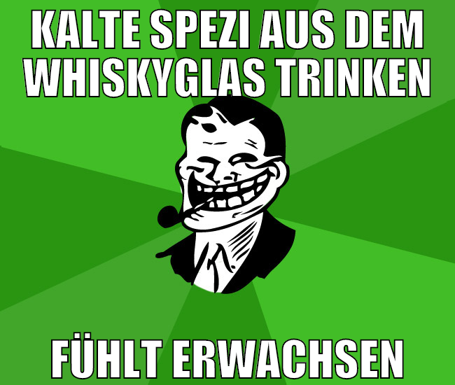 kalte spezi aus dem whiskyglas trinken fühlt erwac