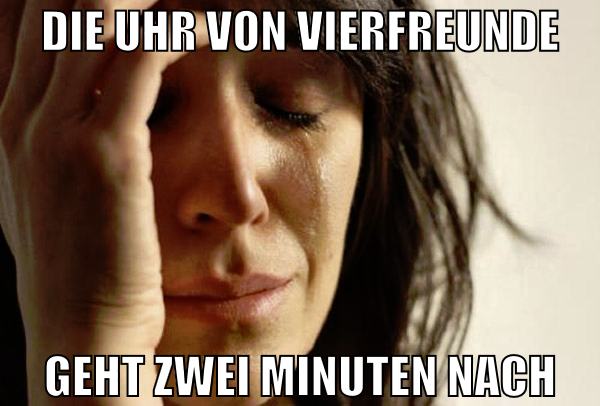die uhr von vierfreunde geht zwei minuten nach