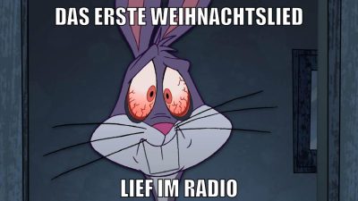 das erste weihnachtslied lief im radio