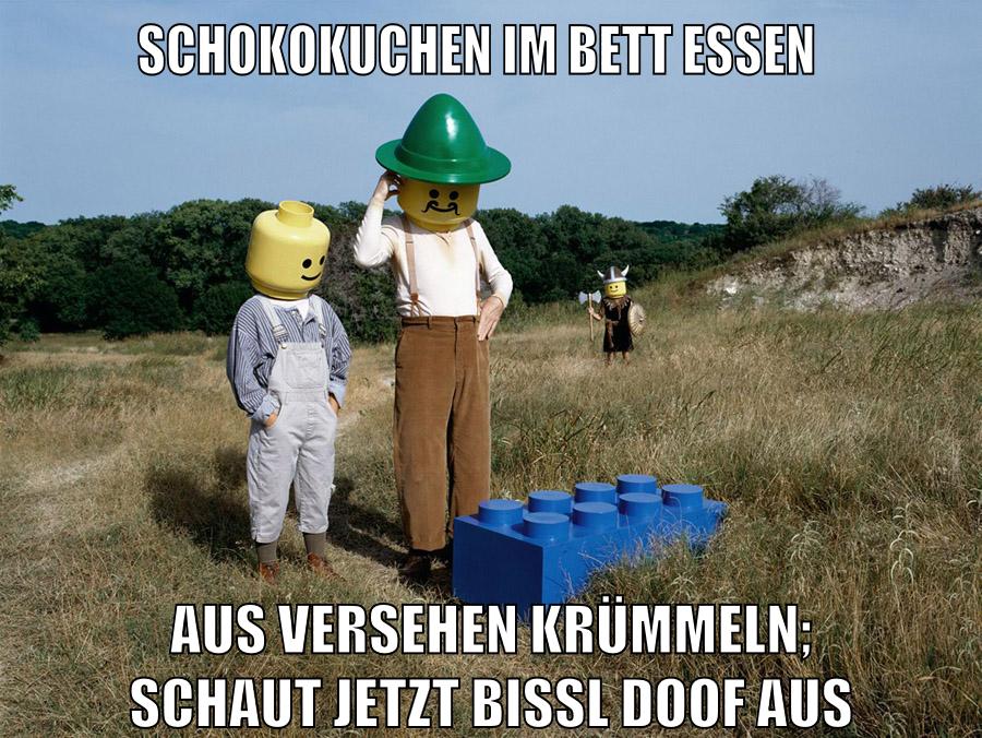 schokokuchen im bett essen aus versehen krümmeln; schaut jetzt bissl doof aus