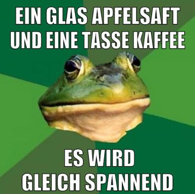 Ein Glas Apfelsaft und Eine Tasse Kaffee Es wird gleich spannend