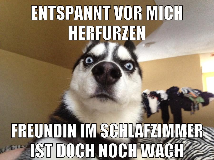 entspannt vor mich herfurzen freundin im schlafzimmer ist doch noch wach