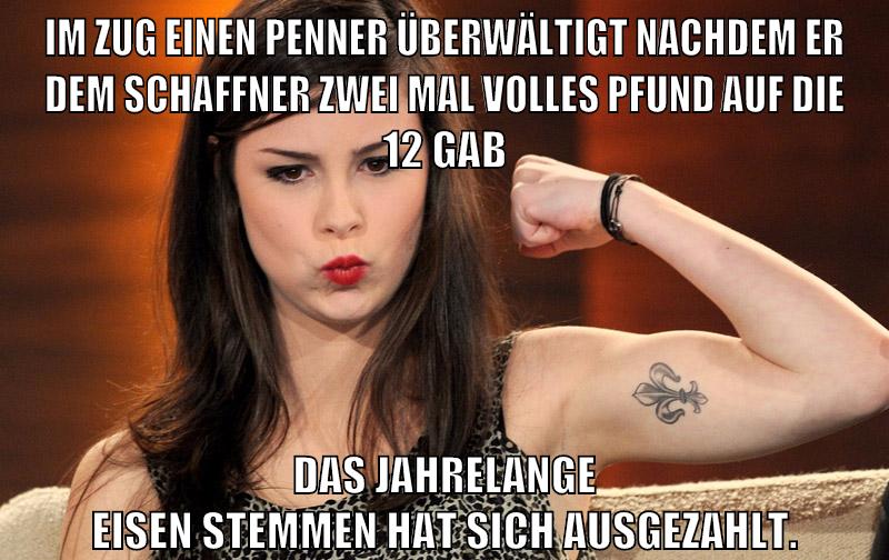 im zug einen penner überwältigt nachdem er dem schaffner zwei mal volles pfund auf die 12 gab das jahrelange eisen stemmen hat sich ausgezahlt.