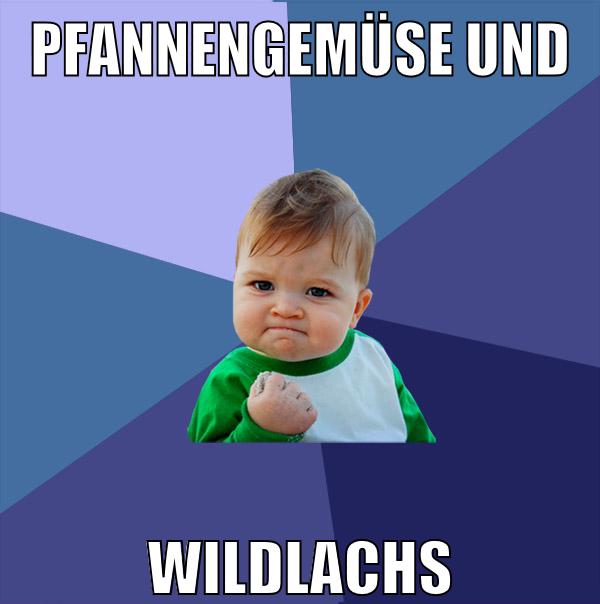 PFANNENGEMÜSE UND WILDLACHS