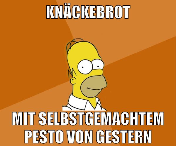 knäckebrot mit selbstgemachtem pesto von gestern