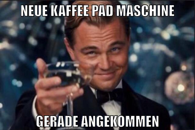 neue Kaffee pad maschine gerade angekommen