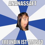 Ananassaft freundin ist amused