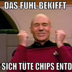 DAS FÜHL BEKIFFT  NEBEN SICH TÜTE CHIPS ENTDECKEN